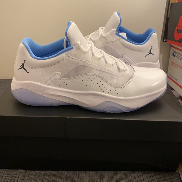 Jordan 11 CMFT Low ‘White Army Navy’ Size 9.5 like new with Original Box - Picture 3 of 6